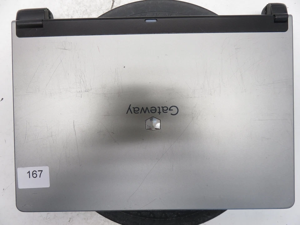 Gateway W322 Intel Pentium M 1866MHz 1 GB NO HDD No Batt - Image 2 of 4