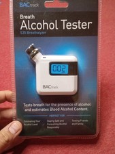 BacTrack Breath Alcohol Tester S35 Portable Breathalyzer and Advanced Sensor NEW