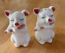Vintage Farmhouse Pigs Playing Flute Salt and Pepper Shakers