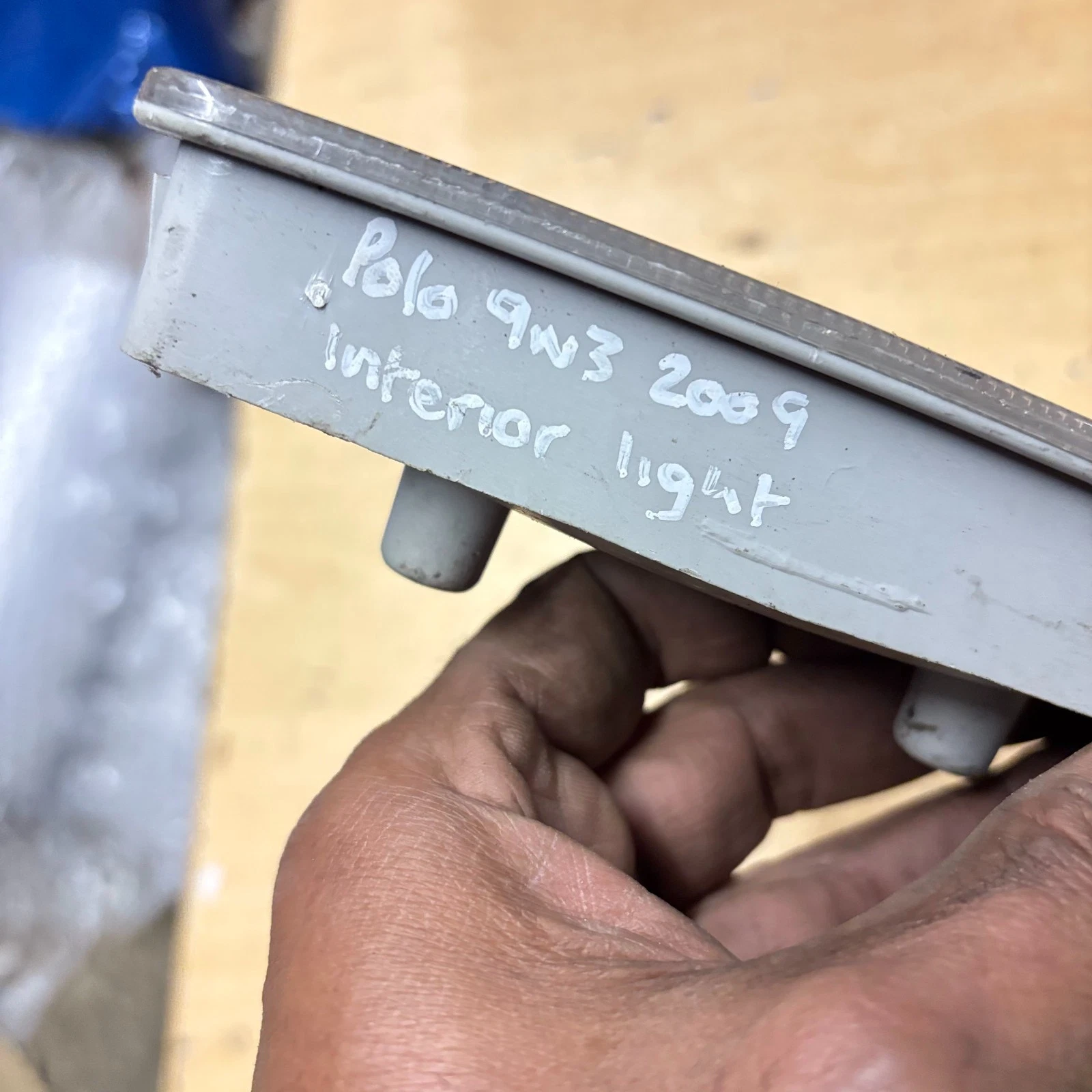 VW Polo 9N3 roof interior light side housing actual item
