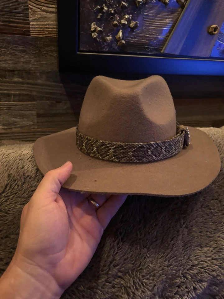 Banda de sombrero de serpiente de cascabel de 1” de ancho. Foto 4 de 4