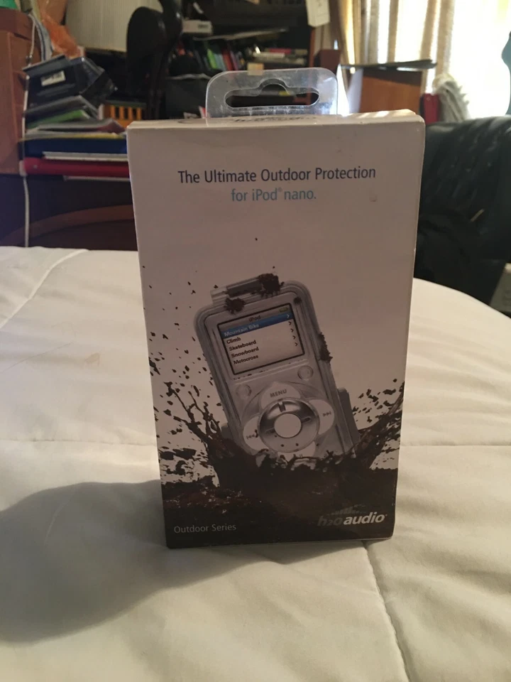 H20 Audio Outdoor Case for iPod Nano 1G/2G - Image 2 of 4