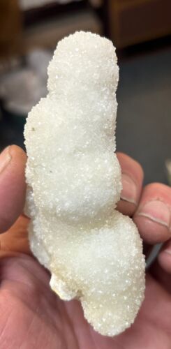 Fantástico racimo de cristal de ESTALACTITA CUARZO CALCEDONIA 186,7 gramos India - Imagen 10 de 18