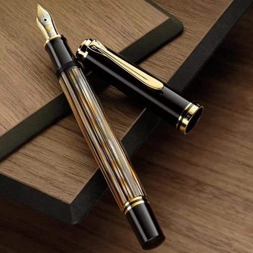 Pelikan M400 Special Edition Fountain Pen –Brown  Tortoise Broad nib
