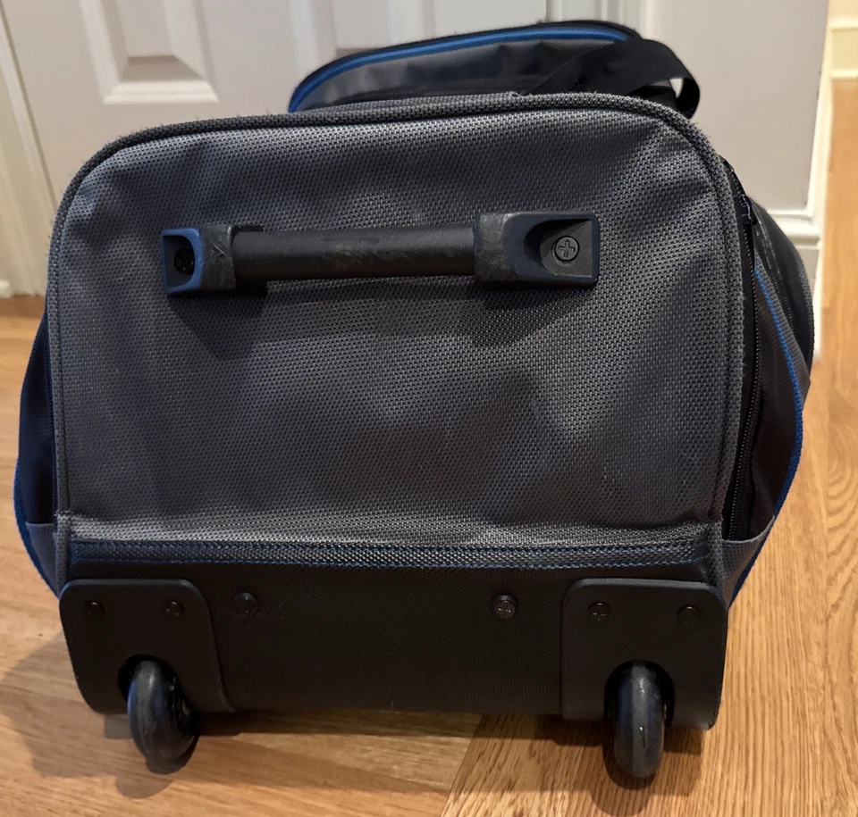 FUL Rolling Duffle 22”x12”x12” Carry On Gym Bag 2 Wheel Rolling Telescope Handle - Image 4 of 4