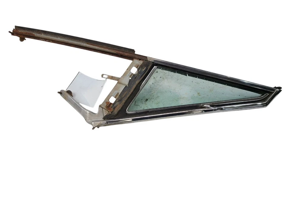 Passenger Front Door Vent Glass 4 Door Sedan Lesabre Fits 65-68 BUICK 625355 - Image 2 of 4