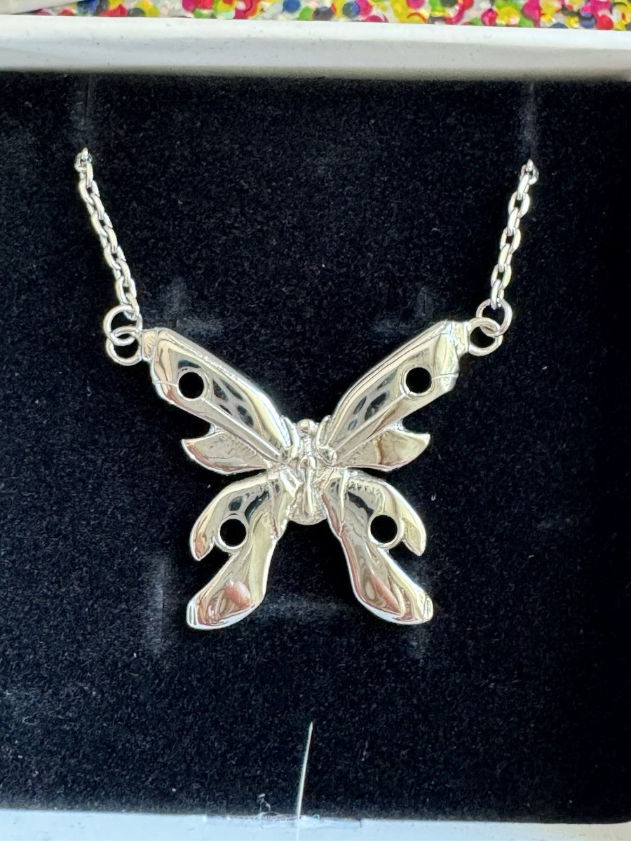 Katy Perry Exclusive Lifetimes Tour VIP Necklace Brand New