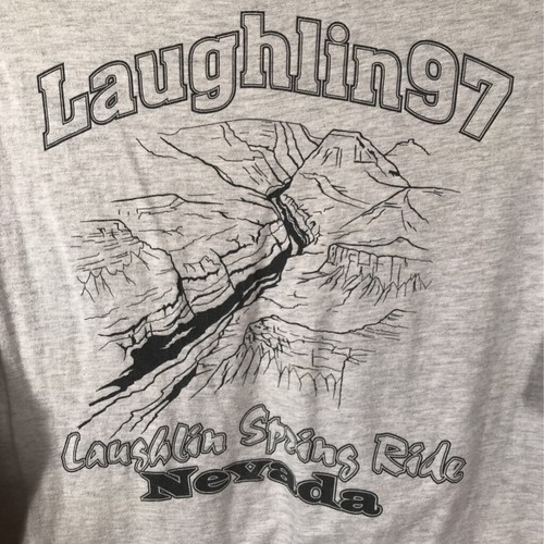 Laughlin 97 Bear Hanes Mens Beefy-T Graphic T-Shirt Gray Red Heathered Crew XL - Picture 4 of 6