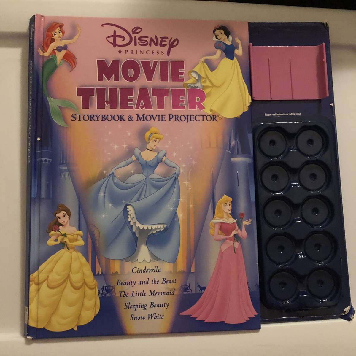 絵本・児童書 Movie Theater storybook&movie projector Dora the Explorer Movie Theater Storybook and Movie