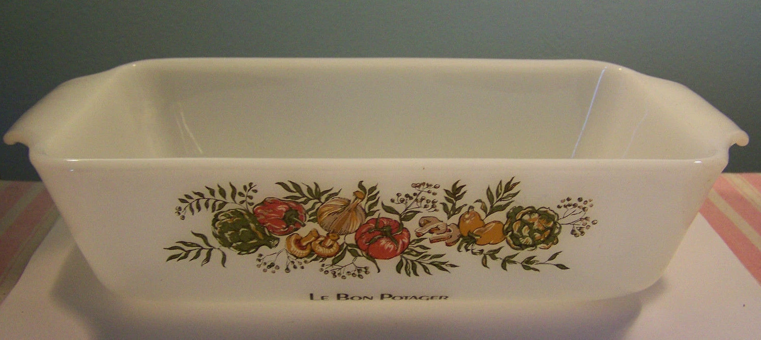 A H Fire King Le Bon Potager White Glass 1 qt Rectangular Baking Dish 441
