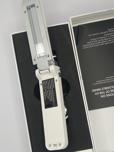 SHARPER IMAGE UV Light Portable Foldable * NEW * Sanitizer - Batteries Included - Picture 4 of 5
