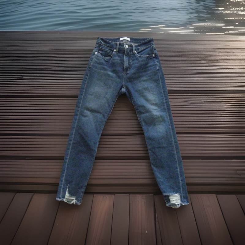 Ann Taylor LOFT Jeans Size 0/25