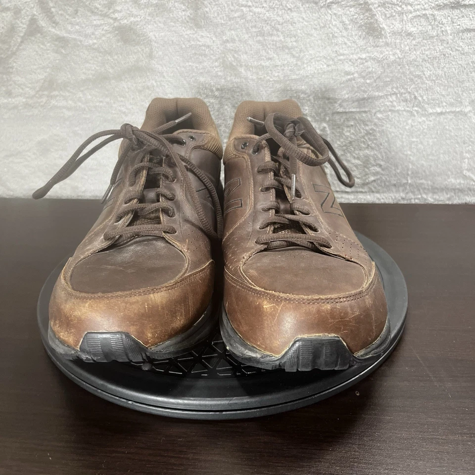 Zapatos deportivos New Balance 928 para hombre talla 11,5D de cuero marrón con cordones Foto 2 de 4