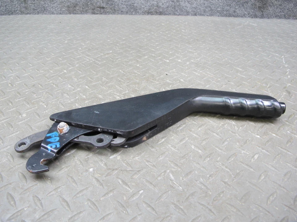 1984 - 1991 PORSCHE 928 S 紧急手工停车制动手柄水平 — 第 4/4 张图片