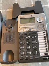 At&T ML17939 Two-Line Speakerphone with Caller ID and Digital Answering System 