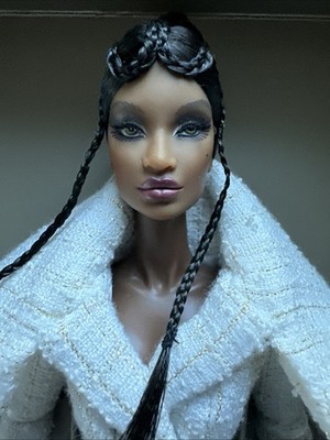 IntegrityToys❤︎ファッションロイヤリティ❤︎25周年❤︎伝説のステータス Integrity Fashion Royalty 30th Anniversary Mother Of Pearl Janay