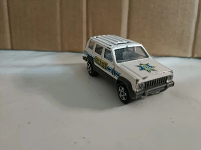 Jeep cherokee majorette matchbox hot wheels 1/64 - Photo 1/4