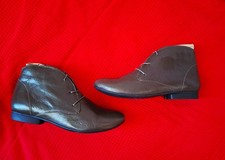 THINK Tolle Schuhe Schnürschuhe Stiefeletten Gr 41 NEU UVP 180 EUR