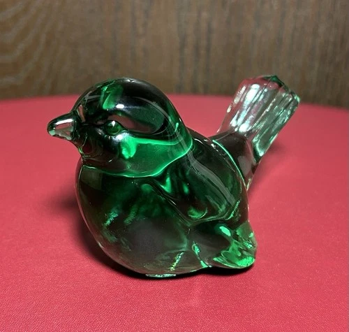 Fenton Stamped Emerald Green Glass Bird of Happiness Original Tag*