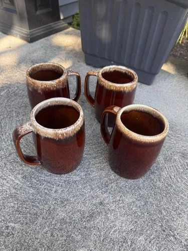 Lot Of 4 VINTAGE HULL USA BROWN DRIP GLAZE Coffee Cups Beer Mugs 16 Oz 5” TALL