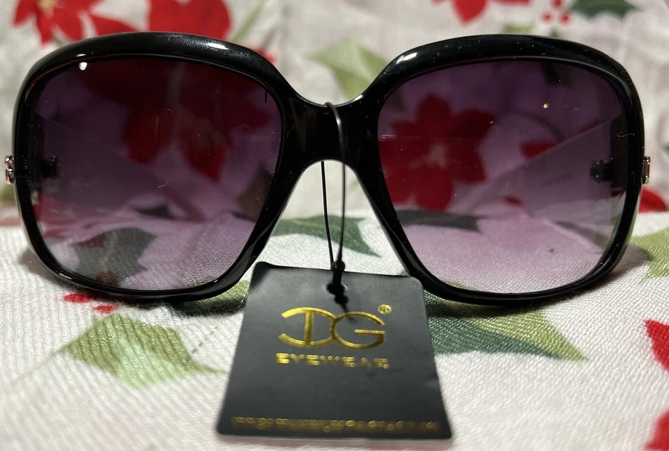 Gafas de sol para mujer DG Blocks 100 % UVA y UVB estándares de protección UV S1 Foto 2 de 4