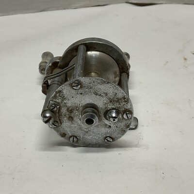 PFLUEGER AKRON NO 1895 B Vintage bait casting Fishing Reel | eBay