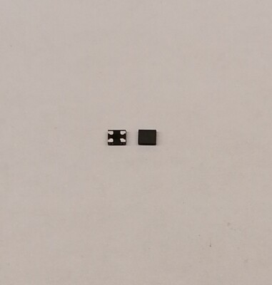 10 Stk SMD-MEMS Oszillator 12-XXS-33.000000E 2,5x2,0 33Mhz