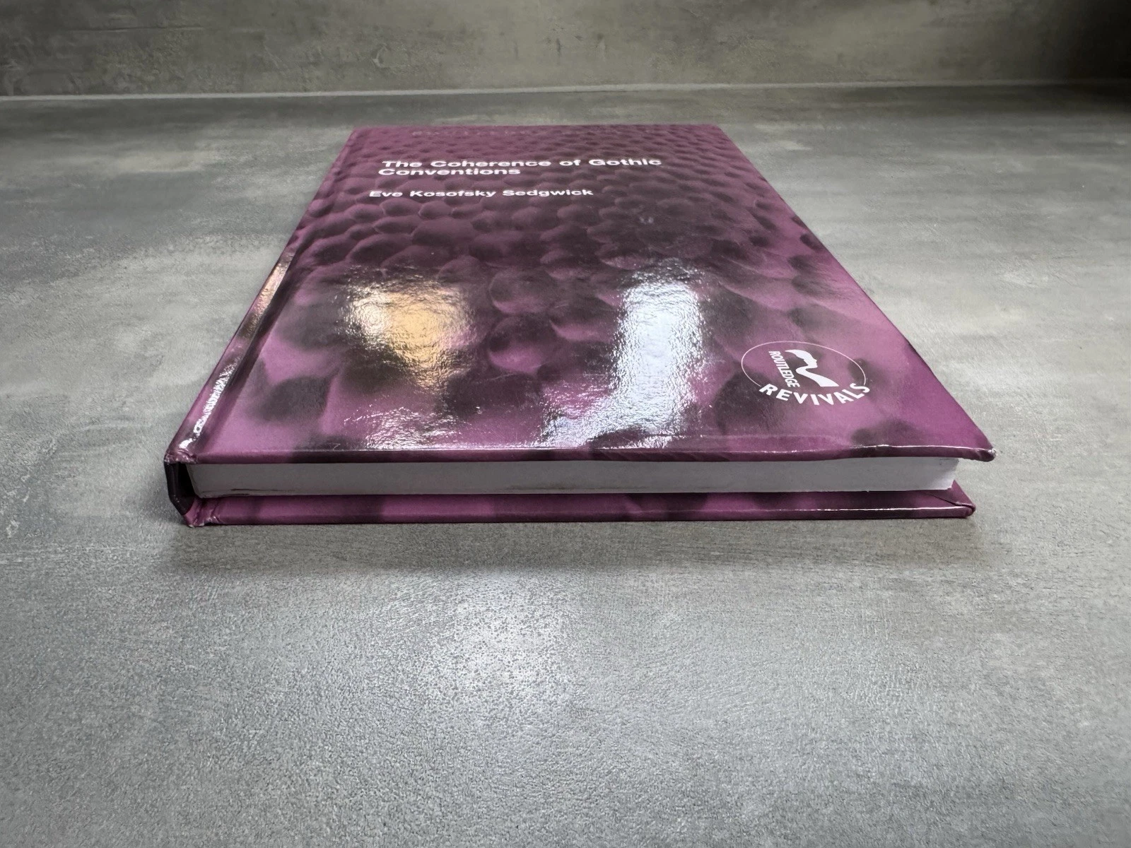 The Coherence of Gothic Conventions by Eve Kosofsky Sedgwick - 9781032386485 3