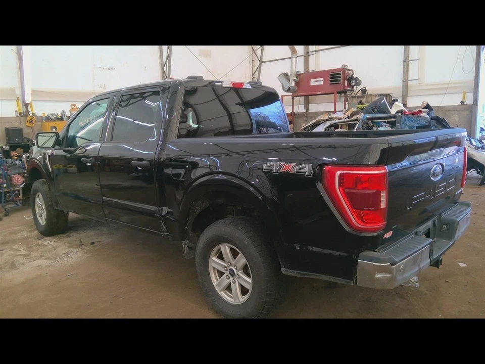 Passenger Front Spindle/Knuckle Fits 21-25 FORD F150 PICKUP 6849155 - Image 2 of 4