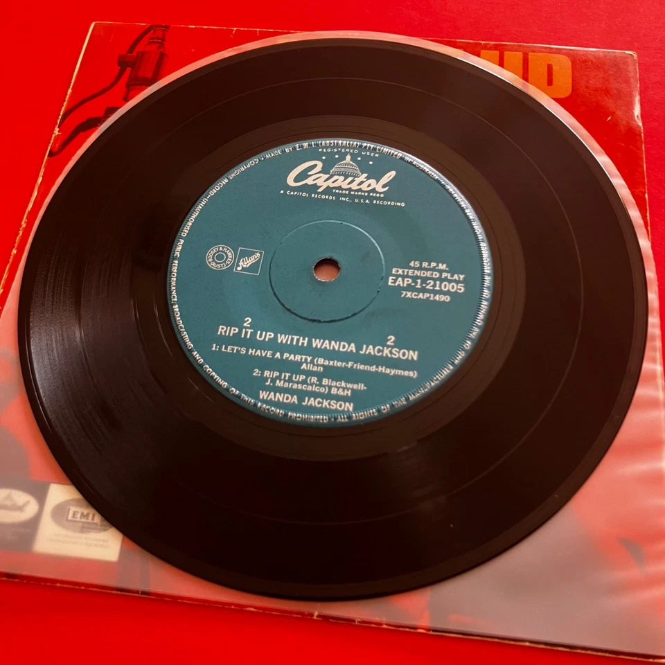 Wanda Jackson Vinyl Record Rip It Up 7" 4 Track EP Capitol EAP-1 21005 Australia - Image 3 of 4