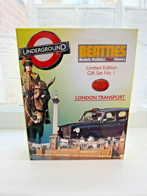 EFE/Beatties 99918 1/76 London Transport DMS Fleetline/Leyland National Bus Set