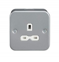 Knightsbridge MR7000U 13A Steckdose Metall Ungeschaltet Grau 45X81.5