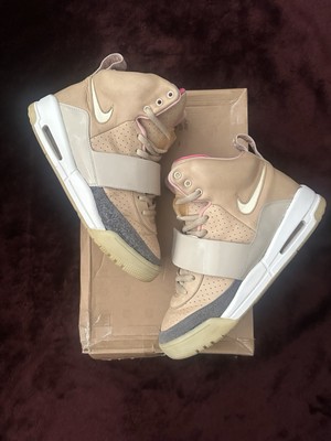 Size 9.5 - Nike Air Yeezy Net - 366164-111