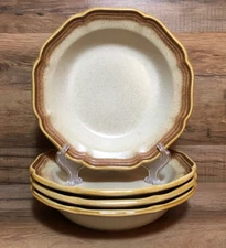 SET OF 4 - MIKASA - WHOLE WHEAT - 8 1/2" SOUP CEREAL SALAD BOWLS - MINTY - E8000