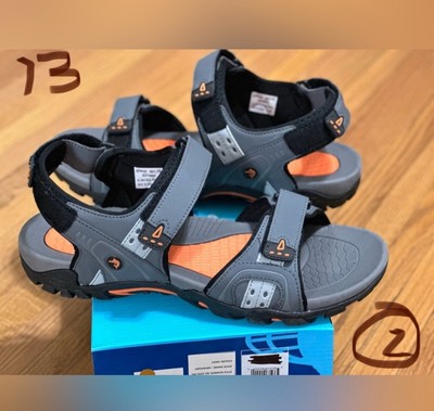 MENS REEL LEGENDS SANDALS SZ 13
