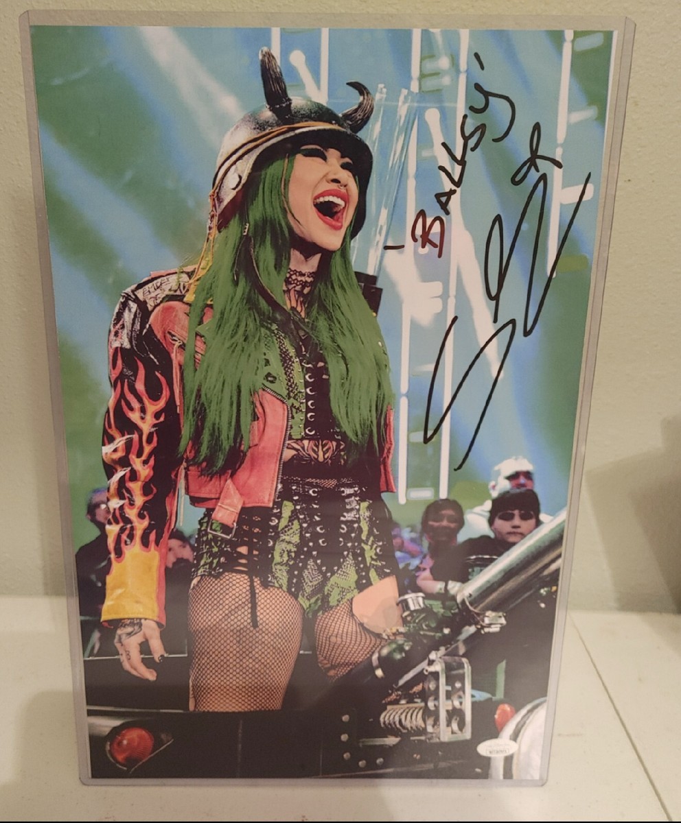 レア！華名（現WWE ASUKA）、朱里（現スターダム）直筆サイン入り WNC