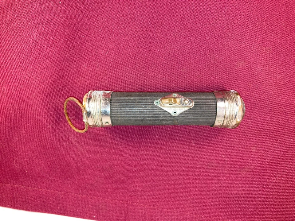 复古/古董 Shurlite Sears 鱼眼镜头手电筒 Pat。 1918  — 第 3/4 张图片