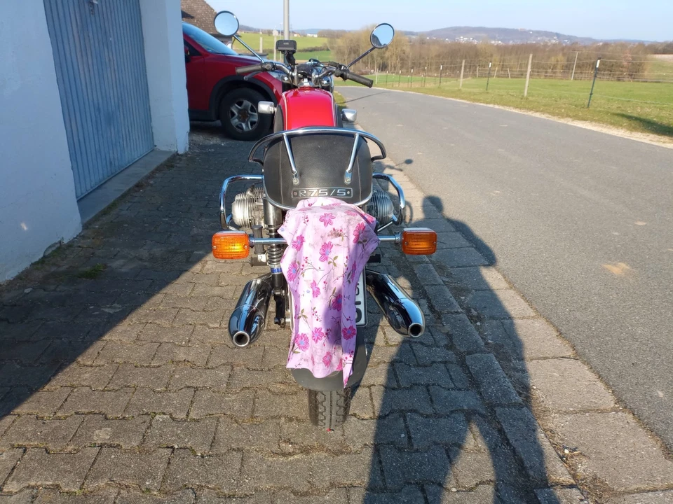 BMW R75/5 granadarot Bj 73 - Bild 4 von 4