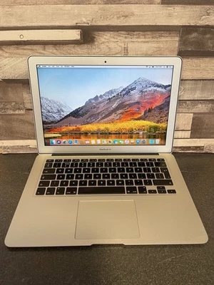 Apple MacBook Air 13" 2011 · i5 · 4GB · 256GB