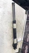 Verin de hayon / de capot Nissan Pulsar