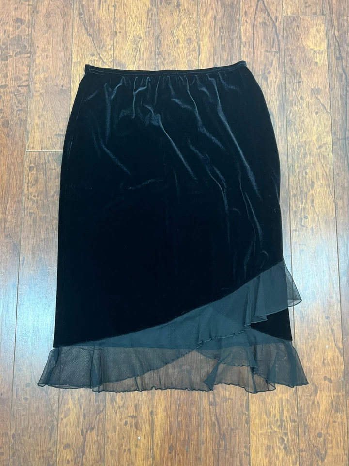 Y2K Black Velvet Chiffon Ruffle Hem Asymmetrical Skirt Medium Goth Whimsy Goth - Image 4 of 4