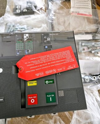 ABB Kompaktlasttrennschalter 1000A XT7S M 10ABB 00 Ekip Dip LS/I In1000A