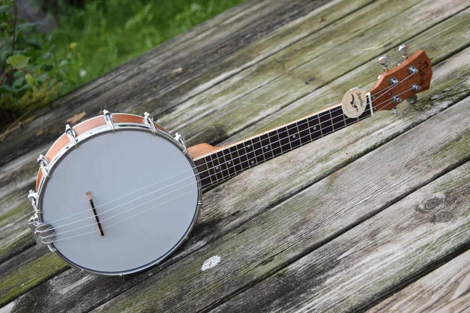 Banjolele Banjo Ukulele With Nice Gig Bag 12mm Padding (Canadian Brand) - Image 4 of 4