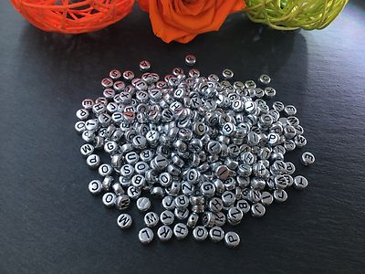 100 Buchstabenperlen Beads Acryl silbergrau rund Mix Buchstaben 7mm