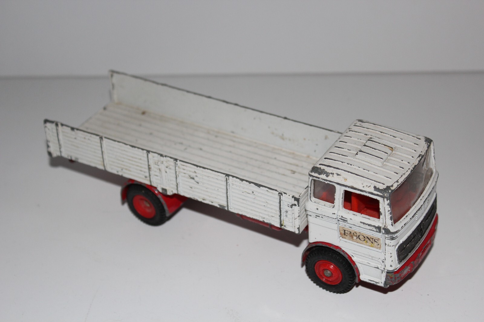 Dinky Toys Mercedes-Benz 600 Réf. 128 | Kaufen auf