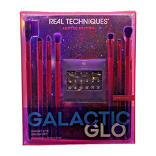 Real Techniques Galactic Glo Bright Eye 8 Pie...