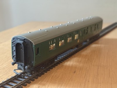 Tri-ang Hornby R622 Spurweite OO - gebremster Verbund-Korridor-Wagen - Nr. S34936