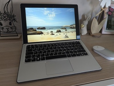 HP X2 Elite 8GB 256Gb ssd Tablet/ Laptop Windows 11 travel PC