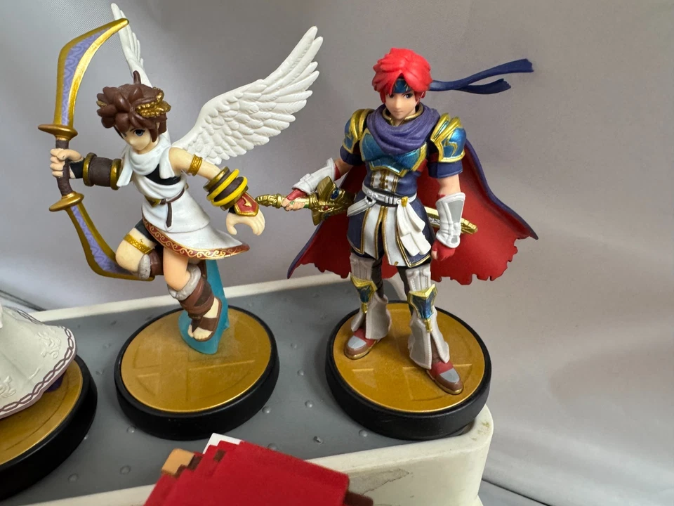 Lote de 20 figuras Nintendo Amiibo - Super Smash Bros Donkey Kong, Zelda, Mario, etc. Foto 4 de 4