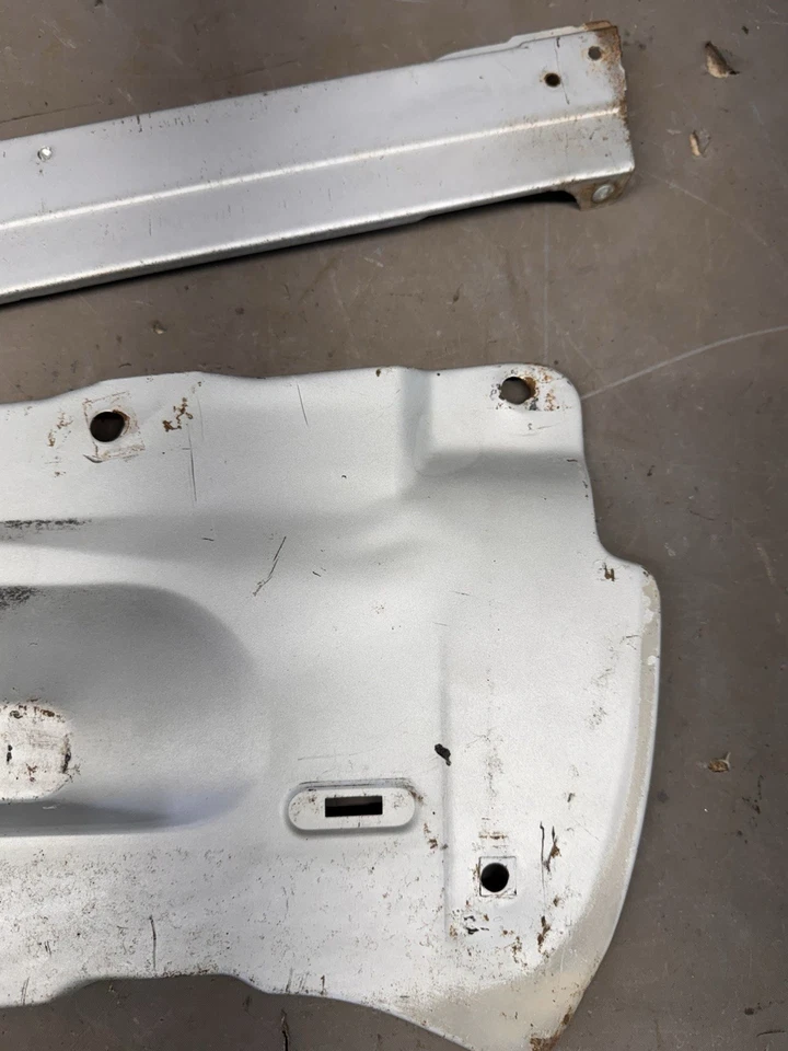 Chevy Impala 1966 parachoques delantero rejilla de relleno soporte BelAir Caprice SS Foto 2 de 4